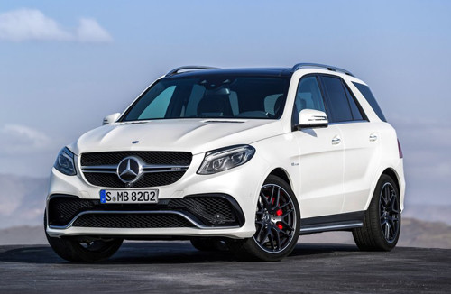 loat oto moi sap ra mat khach hang viet cuoi thang 10