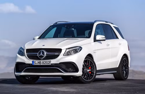 loat oto moi sap ra mat khach hang viet cuoi thang 10