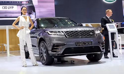 range rover velar gia tu 4 9 ty cho dai gia viet nam