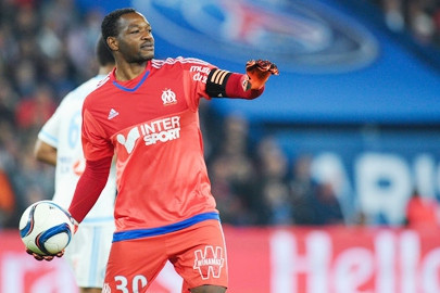 vuot mat neymar mandanda gianh giai cau thu xuat sac nhat thang 9