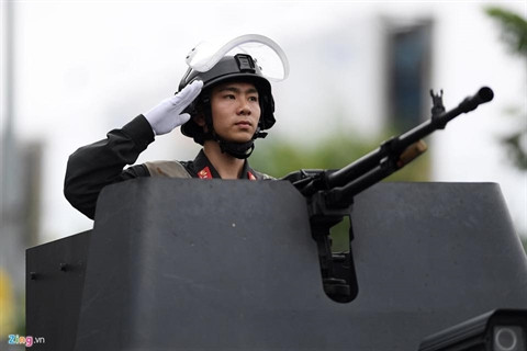 nhan dien khau sung may manh nhat cua canh sat co dong