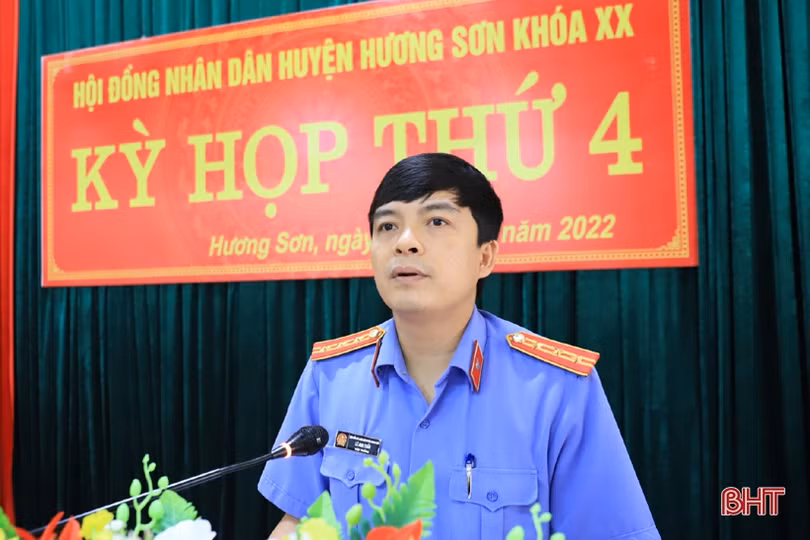 Hương Sơn bàn giải pháp phát triển KT - XH những tháng cuối năm