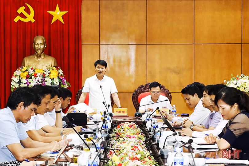 Các tổ đại biểu HĐND tỉnh góp ý nội dung dự kiến ban hành tại Kỳ họp thứ 8 HĐND tỉnh