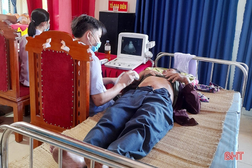 Các tổ chức, đơn vị khám và cấp phát thuốc miễn phí cho người dân Hà Tĩnh