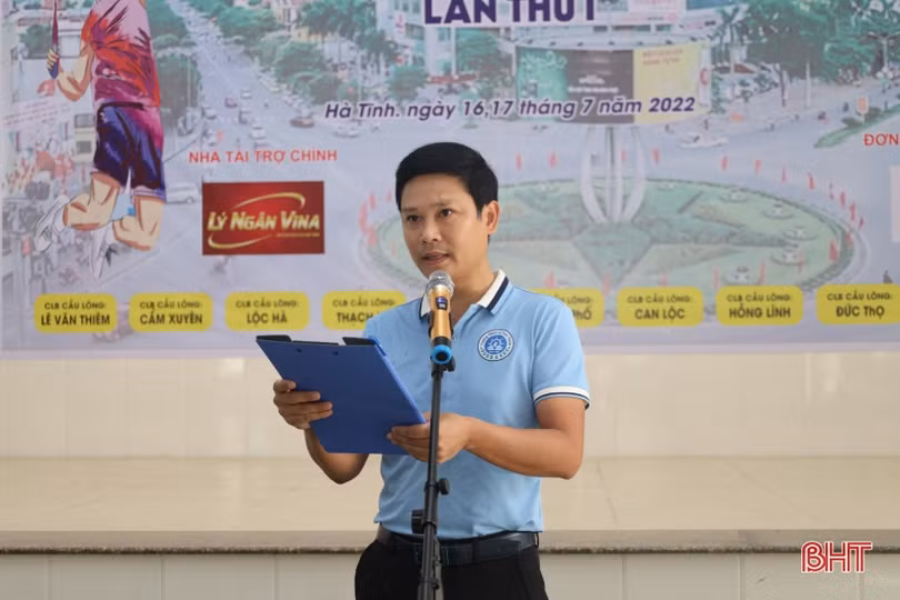 Gần 100 VĐV tham dự Giải Cầu lông thanh thiếu niên và nhi đồng tại TP Hà Tĩnh