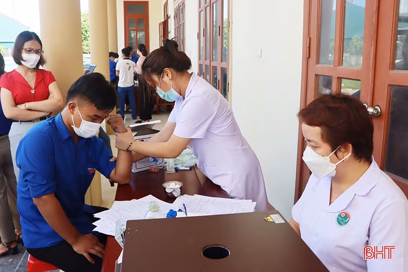 Tiếp nhận 262 đơn vị máu tại ngày hội hiến máu tình nguyện ở Cẩm Xuyên