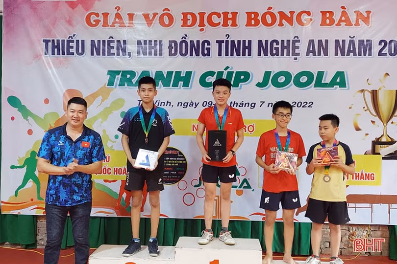 Các cây vợt trẻ tự tin tham gia Giải Bóng bàn Báo Hà Tĩnh mở rộng lần thứ III