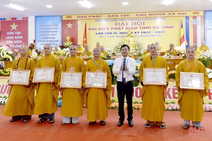 Hòa thượng Thích Bảo Nghiêm tiếp tục được suy cử là Trưởng Ban Trị sự Giáo hội Phật giáo tỉnh Hà Tĩnh