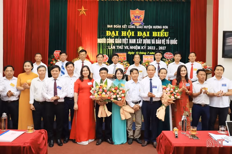 Rời Thủ đô, kỹ sư xây dựng về Hương Sơn khởi nghiệp nuôi dê