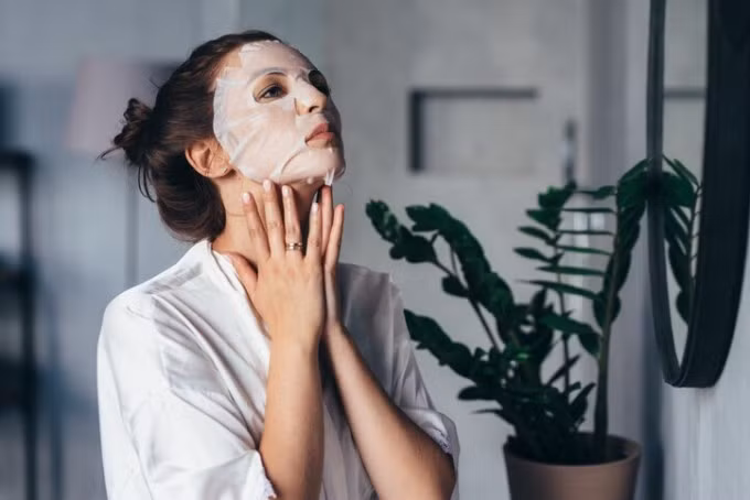 6 dấu hiệu nhận biết da mất nước