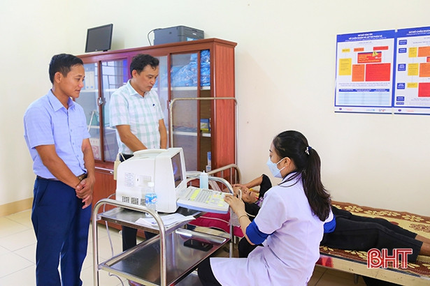 Các tổ chức, đơn vị khám và cấp phát thuốc miễn phí cho người dân Hà Tĩnh