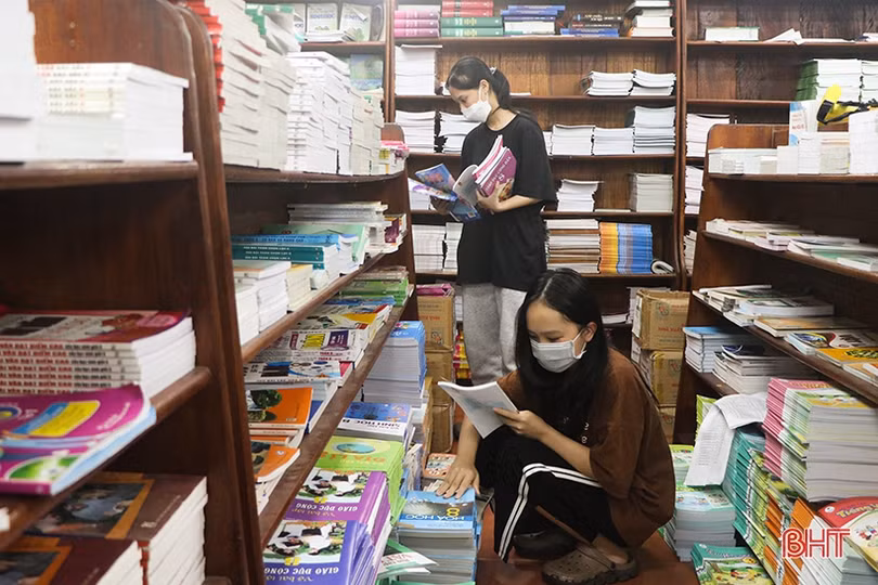 Phát hành gần 80% sách giáo khoa phục vụ năm học mới ở Hà Tĩnh