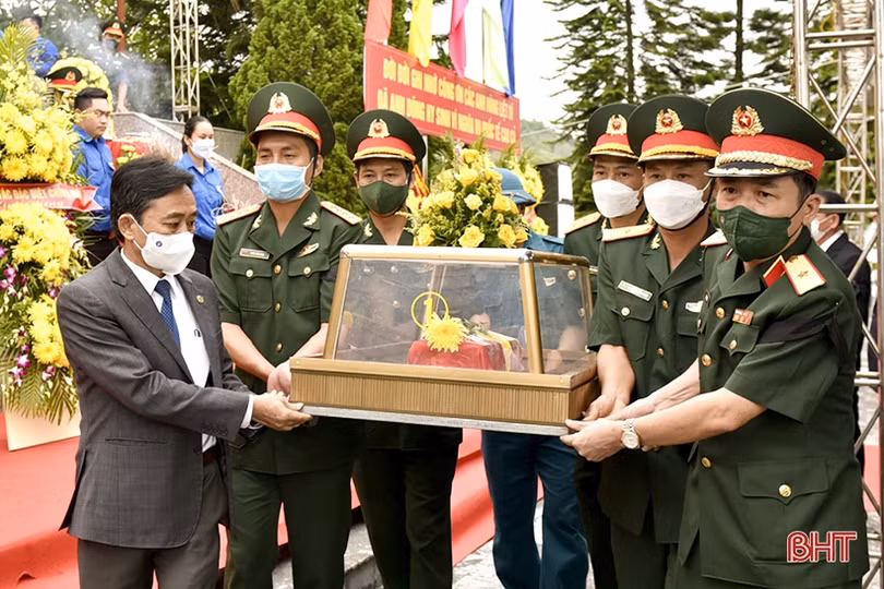 “Những buổi ngày xưa vọng nói về”