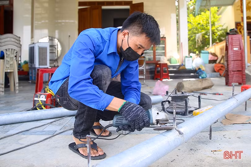 Theo chân đội tình nguyện trong chiến dịch “Mùa hè xanh”