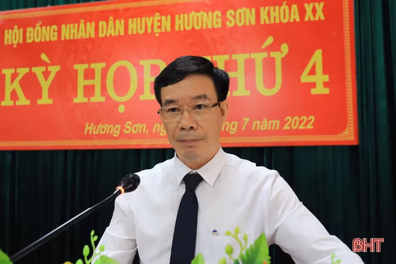 Hương Sơn bàn giải pháp phát triển KT - XH những tháng cuối năm