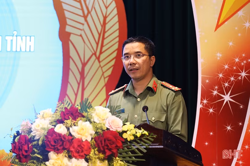 Tuyên dương 18 thanh niên, phụ nữ Công an Hà Tĩnh tiêu biểu