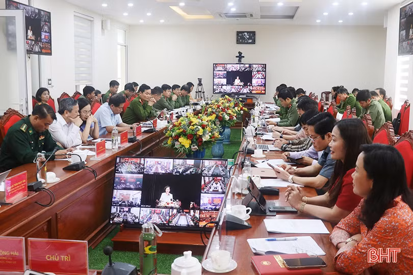 Tiếp tục xây dựng lực lượng công an trong sạch, vững mạnh, chính quy, tinh nhuệ, hiện đại