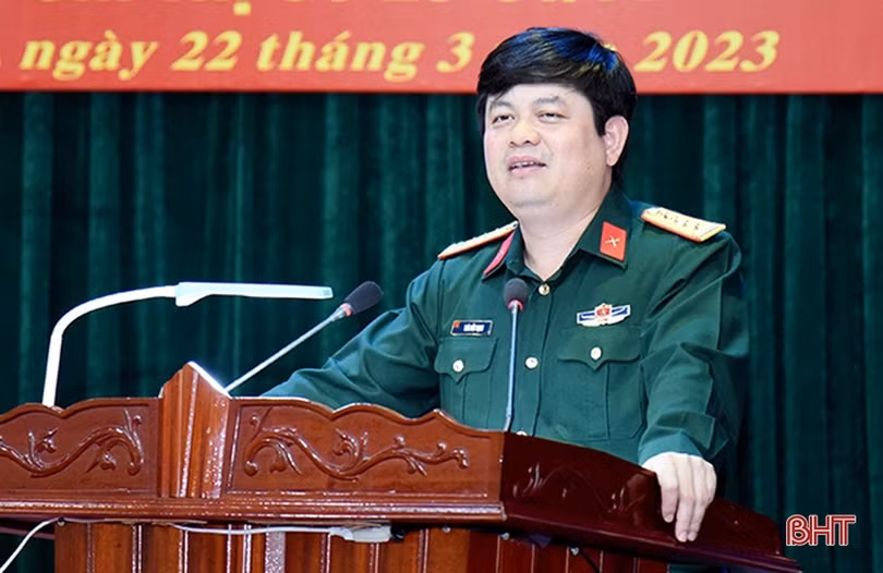 Học tập và làm theo tư tưởng, đạo đức, phong cách Hồ Chí Minh gắn với phong trào thi đua quyết thắng, các cuộc vận động