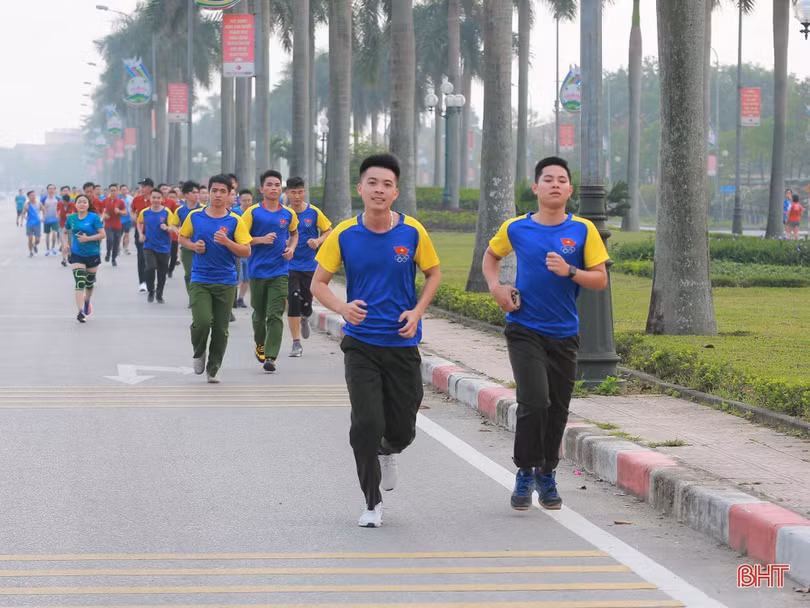 Sôi nổi phong trào thể dục, thể thao trong lực lượng Công an Hà Tĩnh