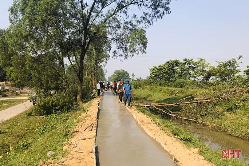 Huy động gần 200 triệu đồng làm đường tránh ngập ở Nghi Xuân