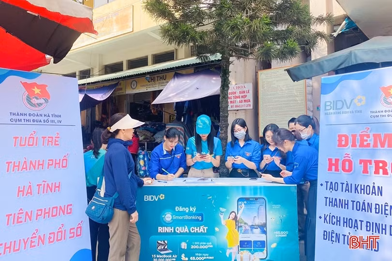 Tuổi trẻ Hà Tĩnh hưởng ứng Ngày Chuyển đổi số quốc gia