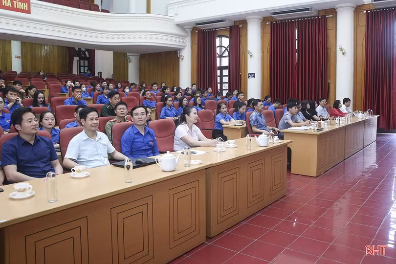 Tuổi trẻ Hà Tĩnh tham gia hội nghị Thủ tướng đối thoại với thanh niên