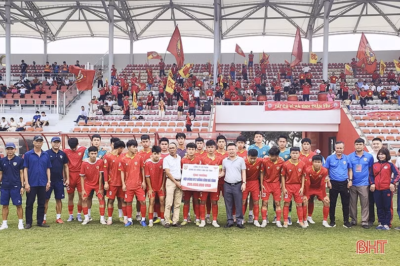 Thi đấu nỗ lực, U17 Hồng Lĩnh Hà Tĩnh thất bại tiếc nuối trước U17 Viettel