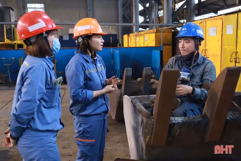 Nữ cán bộ công đoàn 9X giàu tâm huyết ở Khu kinh tế Vũng Áng