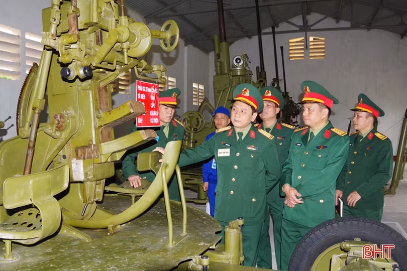 Đảm bảo an toàn vũ khí, trang thiết bị cho nhiệm vụ sẵn sàng chiến đấu