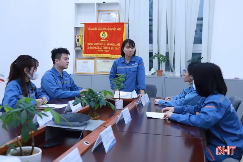 Nữ cán bộ công đoàn 9X giàu tâm huyết ở Khu kinh tế Vũng Áng