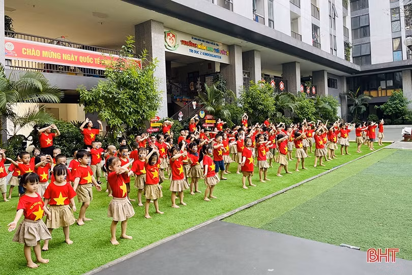 Giờ Trái đất của các bé mầm non Trí Đức: Hành động nhỏ - ý nghĩa lớn”