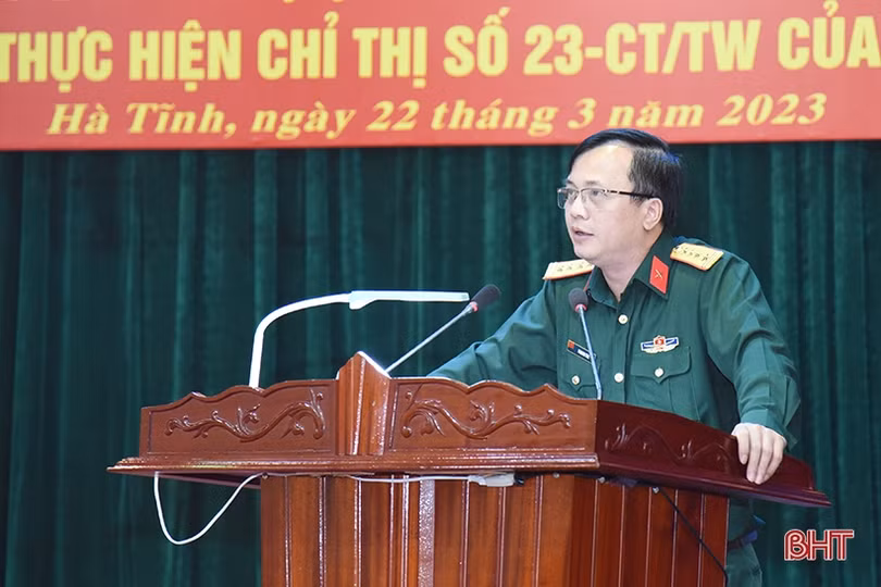 Học tập và làm theo tư tưởng, đạo đức, phong cách Hồ Chí Minh gắn với phong trào thi đua quyết thắng, các cuộc vận động