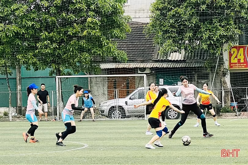 Đại Nài vô địch Giải Bóng đá nữ các trường mầm non TP Hà Tĩnh