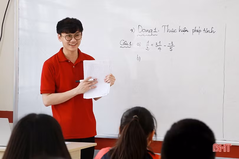 Thầy giáo 9X nhất hội thi giáo viên giỏi Hà Tĩnh - thành công đến từ “hành trình chuyển mình”