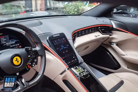 Khám phá Ferrari Roma chính hãng giá hơn 20 tỷ, sở hữu màu sơn độc