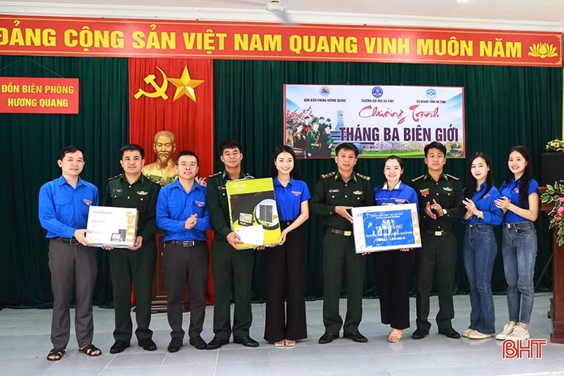 Thiết thực chương trình “Tháng ba biên giới” ở Vũ Quang