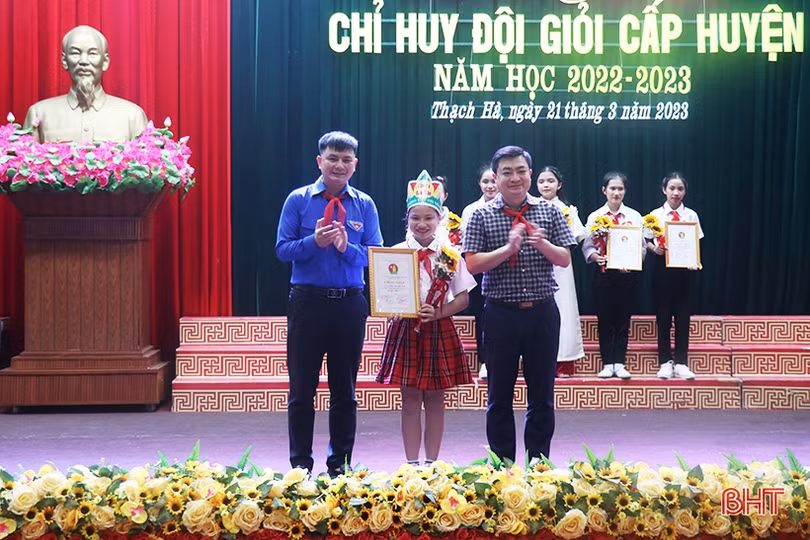 Trường Tiểu học 1 thị trấn đạt giải nhất Liên hoan “Chỉ huy Đội giỏi” huyện Thạch Hà