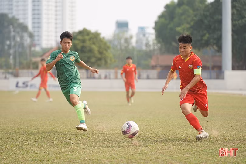 Điểm mặt 3 cầu thủ Hồng Lĩnh Hà Tĩnh lên tuyển U17 Việt Nam