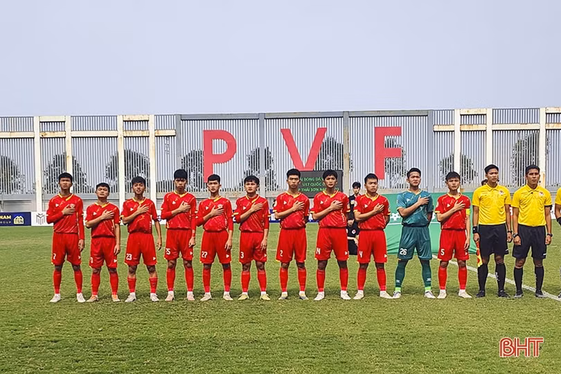 Thi đấu nỗ lực, U17 Hồng Lĩnh Hà Tĩnh thất bại tiếc nuối trước U17 Viettel