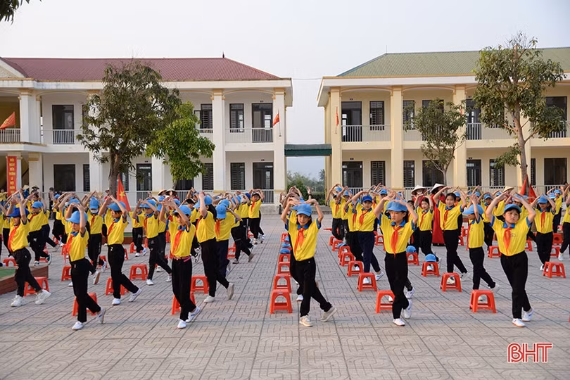 Hà Tĩnh tuyên dương 29 “Dũng sỹ nghìn việc tốt”