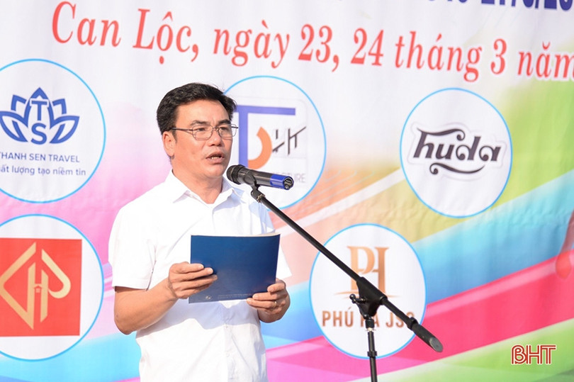 19 đội tranh tài giải bóng chuyền nam huyện Can Lộc 