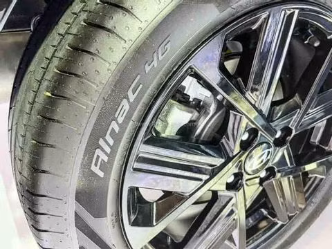 Hyundai Accent 2024 chính thức trình làng, giá quy đổi từ 310 triệu đồng