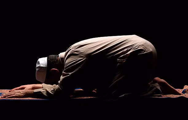 Tháng Ramadan, người Hồi giáo ăn uống như thế nào?