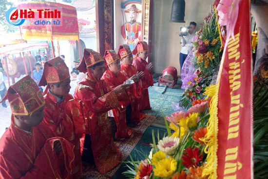 le hoi den chieu trung ha tinh thanh di san van hoa phi vat the quoc gia