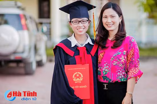 cac thu khoa ha tinh mach nuoc si tu truoc ky thi thpt quoc gia