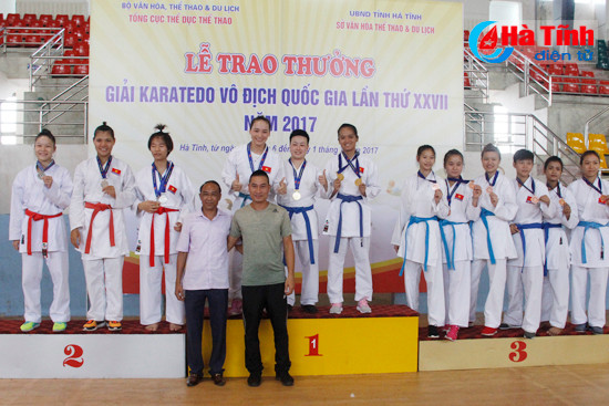 doan vdv ha tinh hoan thanh xuat sac nhiem vu tai giai vo dich karatedo quoc gia 2017