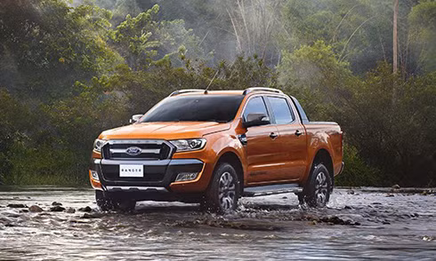 nhung oto moi ra mat trong cuoc dua giam gia tai viet nam