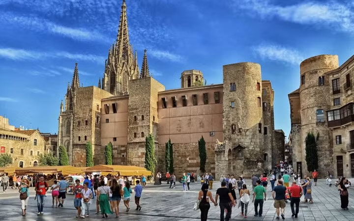 nhung diem den trong mo re nhat chau au