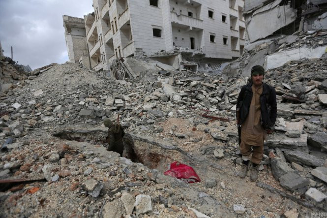 kham pha the gioi ham ngam ngang doc cua khung bo is