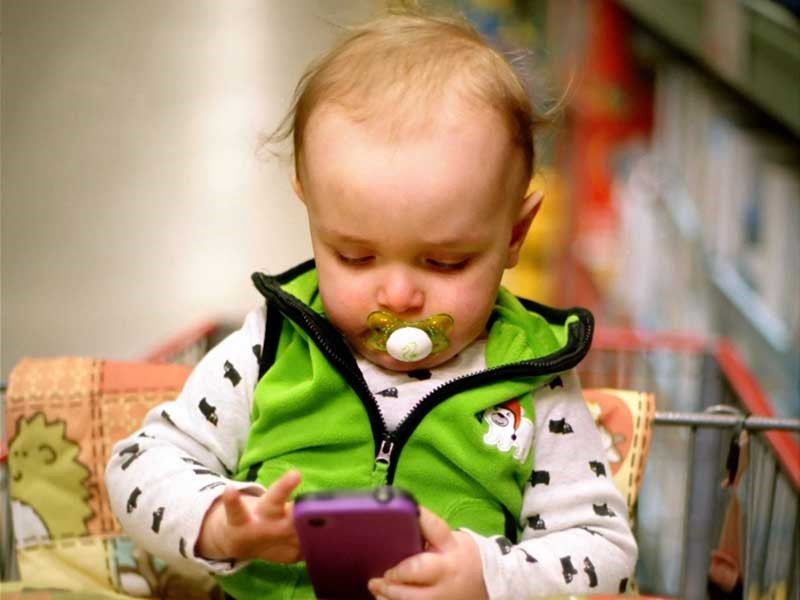 dien thoai gay hai cho tre khong khac ma tuy